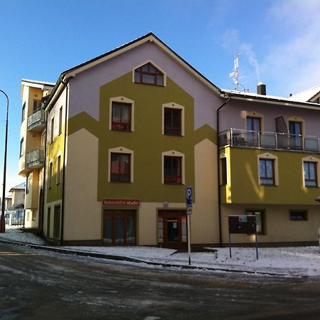 Ferienwohnung Apartman Sportovni Třeboň Exterior foto