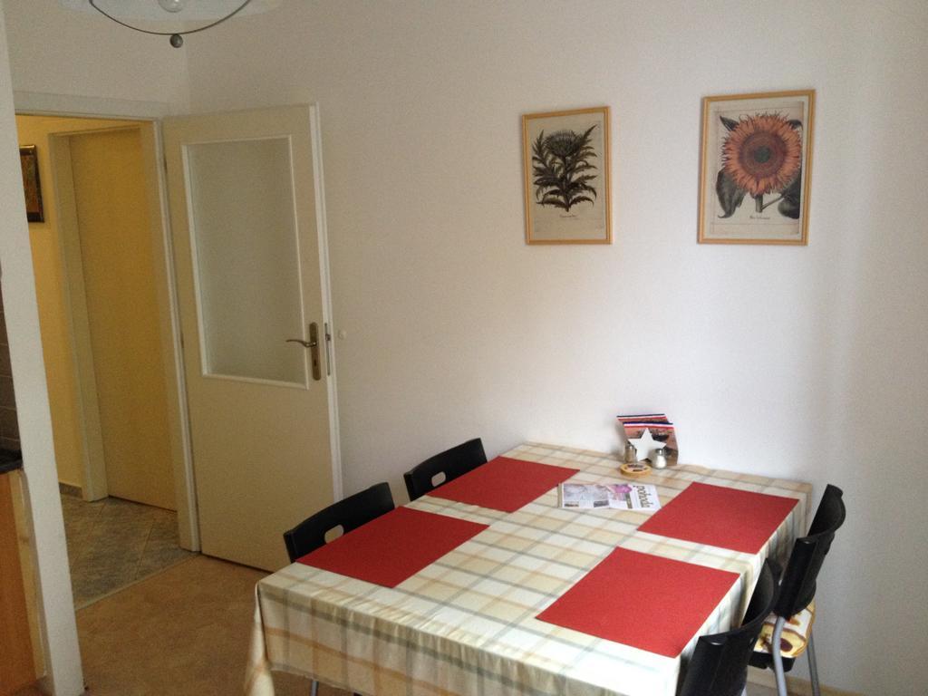 Ferienwohnung Apartman Sportovni Třeboň Zimmer foto